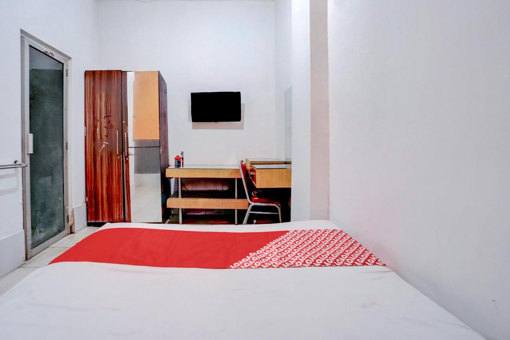 Hotel O Tegalsari Near Tunjungan Plaza Surabaya Buitenkant foto