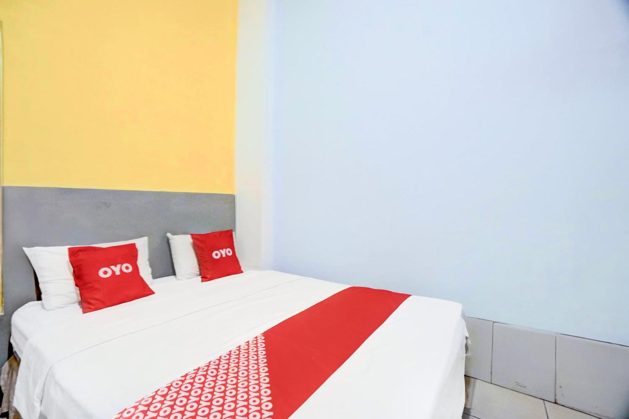 Hotel O Tegalsari Near Tunjungan Plaza Surabaya Buitenkant foto