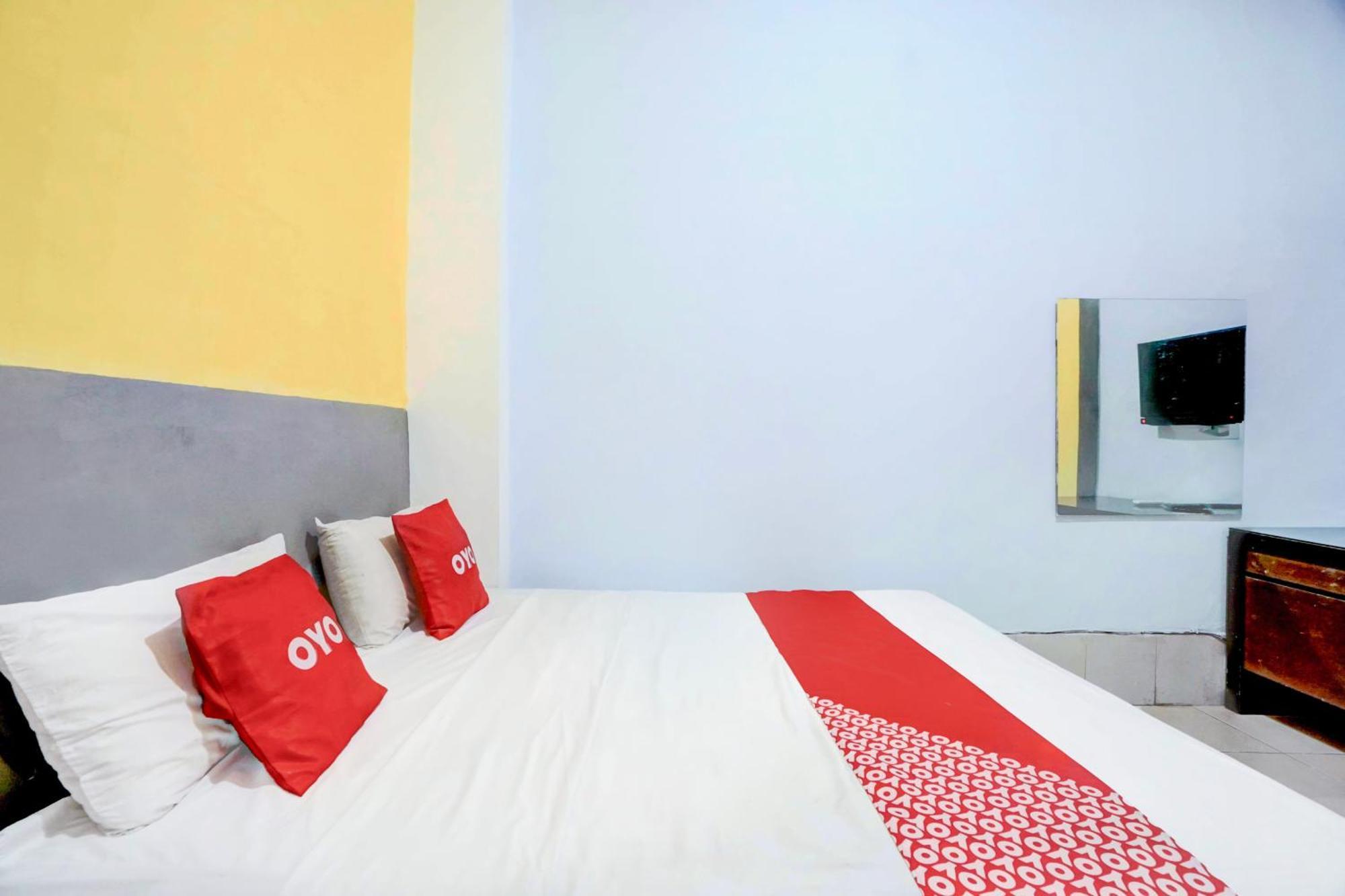 Hotel O Tegalsari Near Tunjungan Plaza Surabaya Buitenkant foto