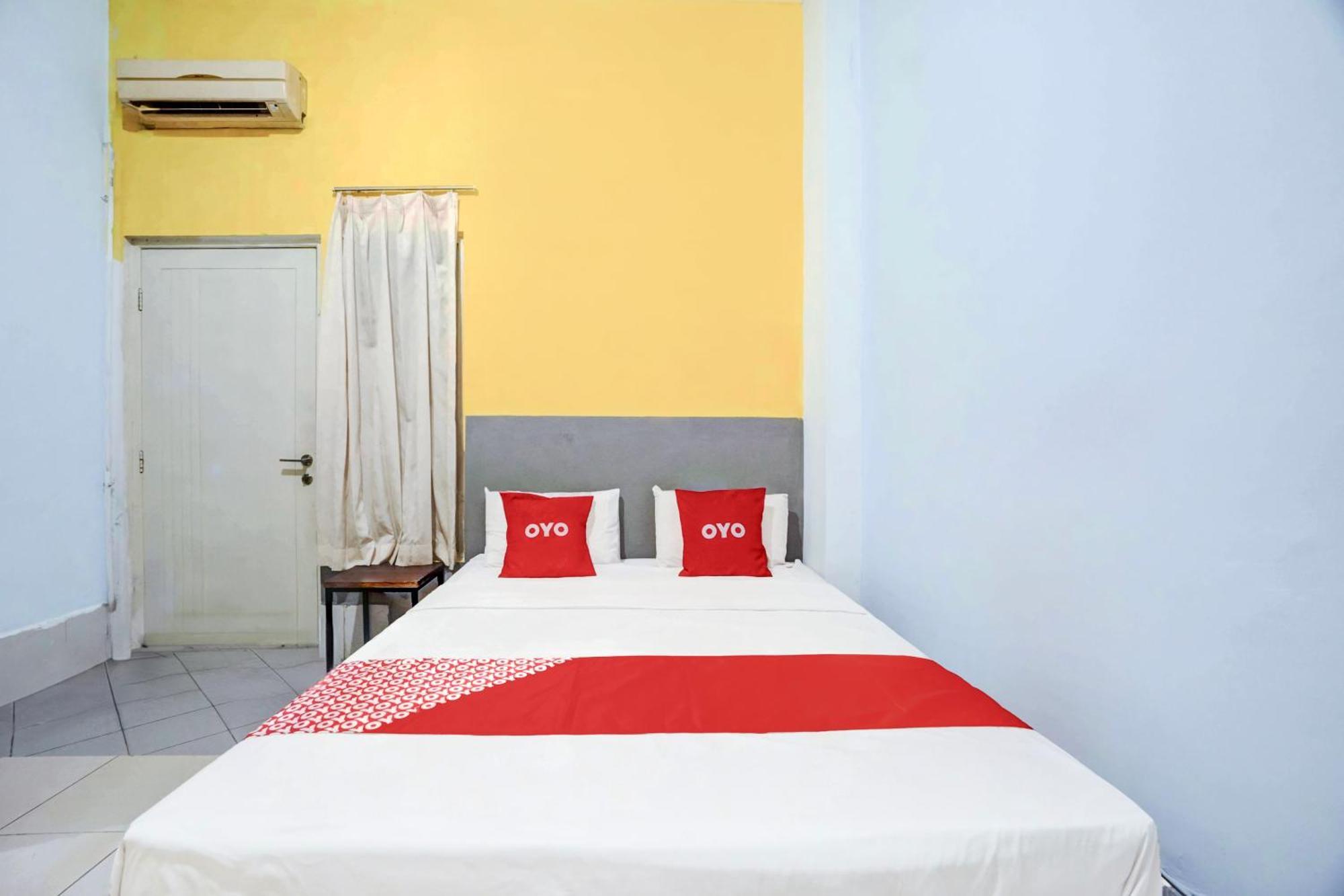 Hotel O Tegalsari Near Tunjungan Plaza Surabaya Buitenkant foto