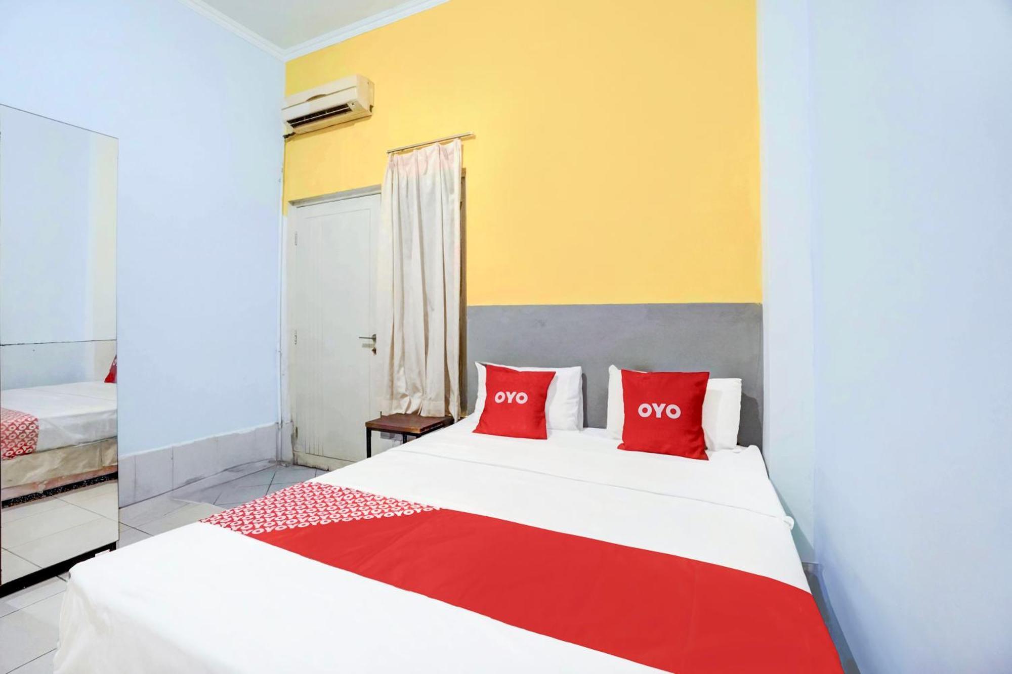 Hotel O Tegalsari Near Tunjungan Plaza Surabaya Buitenkant foto